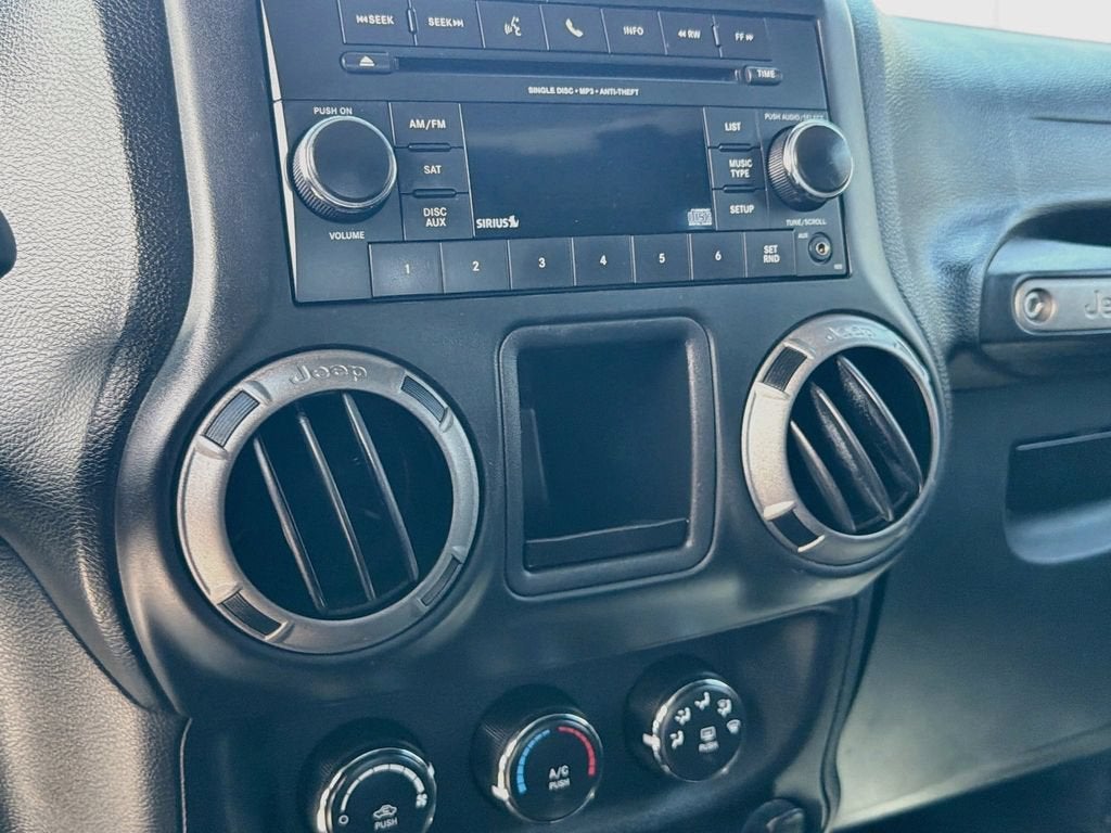 2016 Jeep Wrangler Sport
