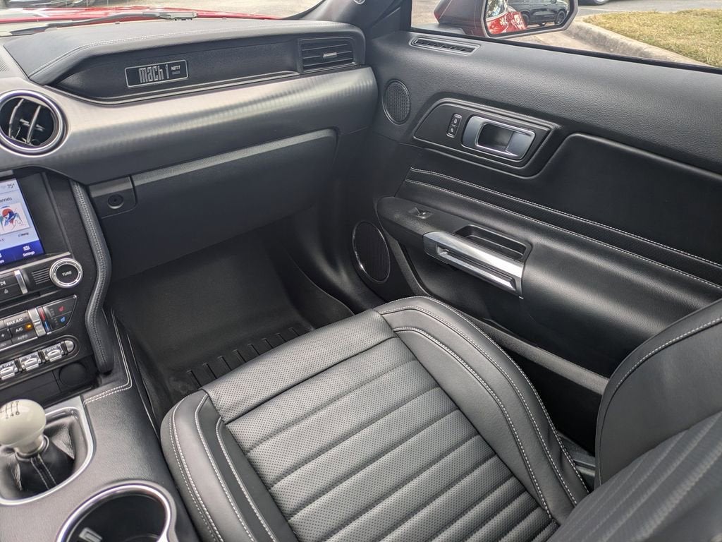 2022 Ford Mustang Mach 1