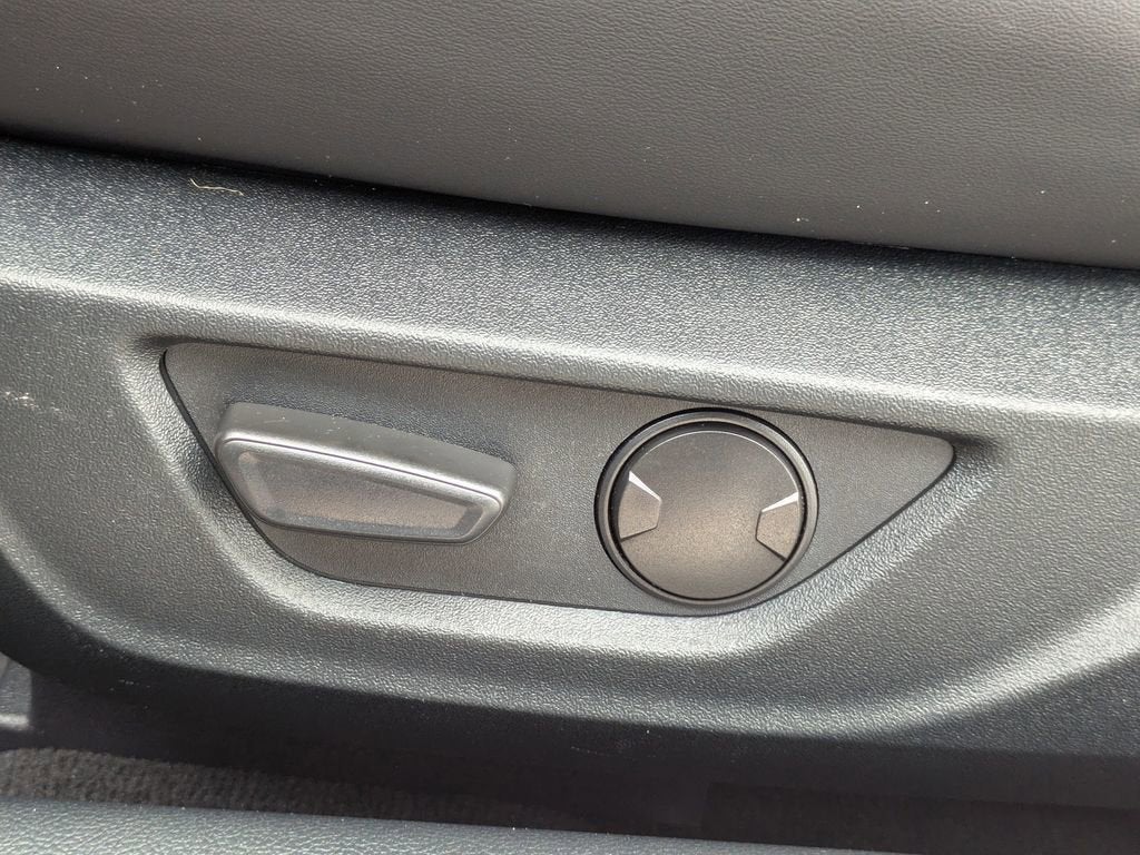 2022 Ford Mustang Mach 1