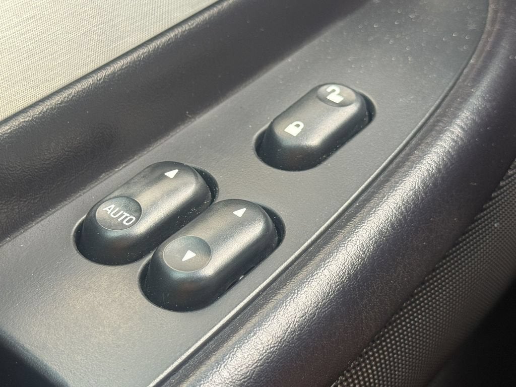2003 Ford Thunderbird Deluxe