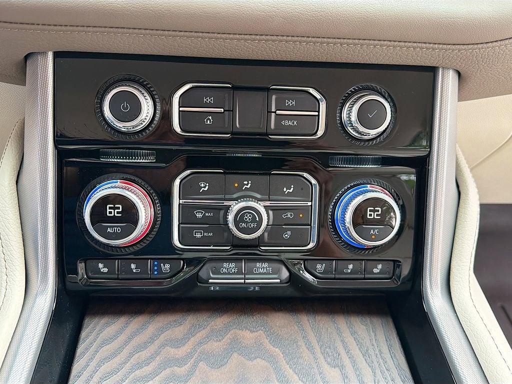 2024 GMC Yukon XL Denali