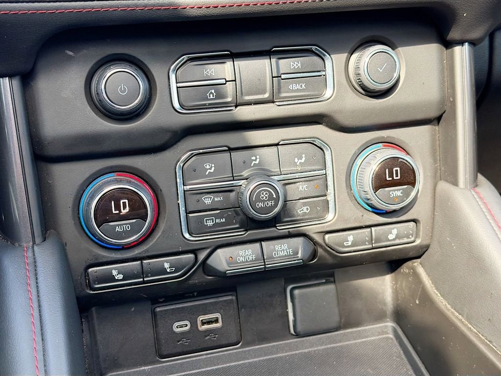 2024 Chevrolet Tahoe RST