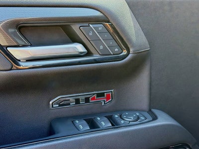 2023 GMC Sierra 1500 AT4