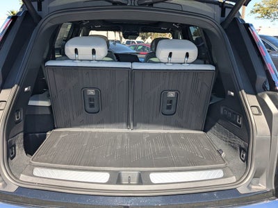 2026 Cadillac VISTIQ Luxury