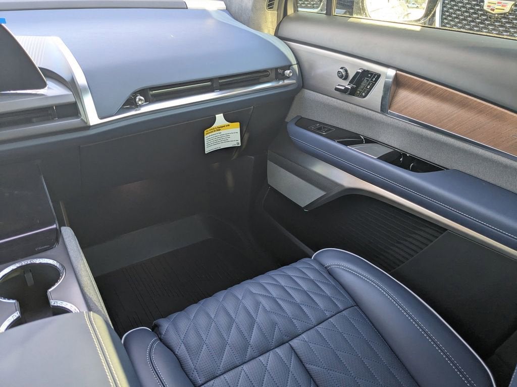 2026 Cadillac VISTIQ Premium Luxury