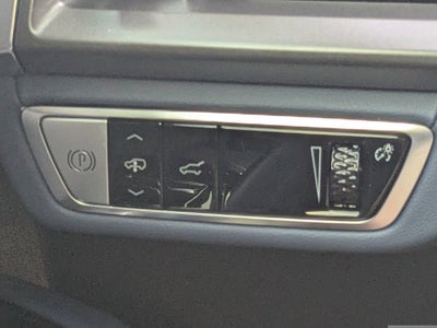 2026 Cadillac VISTIQ Premium Luxury