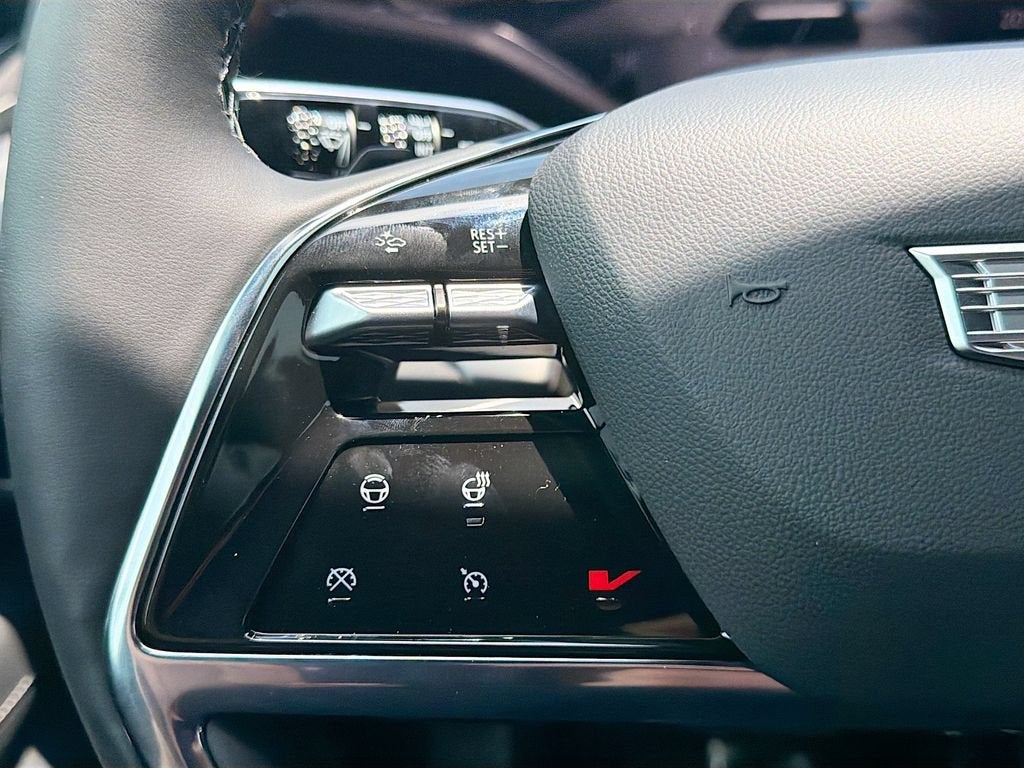 2027 Cadillac VISTIQ Sport