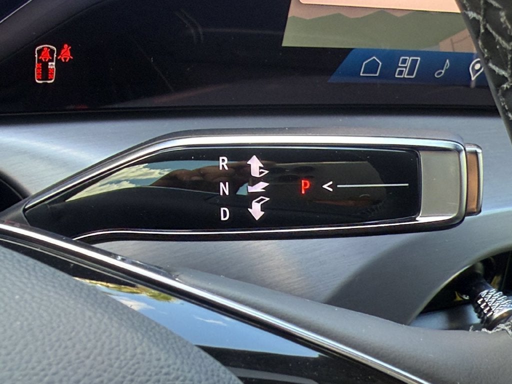 2027 Cadillac VISTIQ Sport