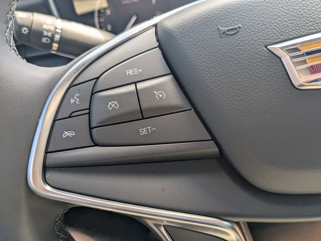 2026 Cadillac XT5 Luxury