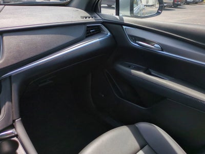 2025 Cadillac XT5 Luxury