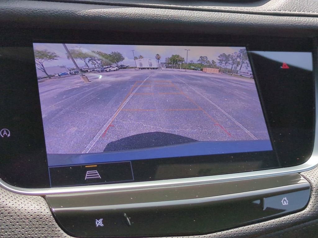 2025 Cadillac XT5 Luxury