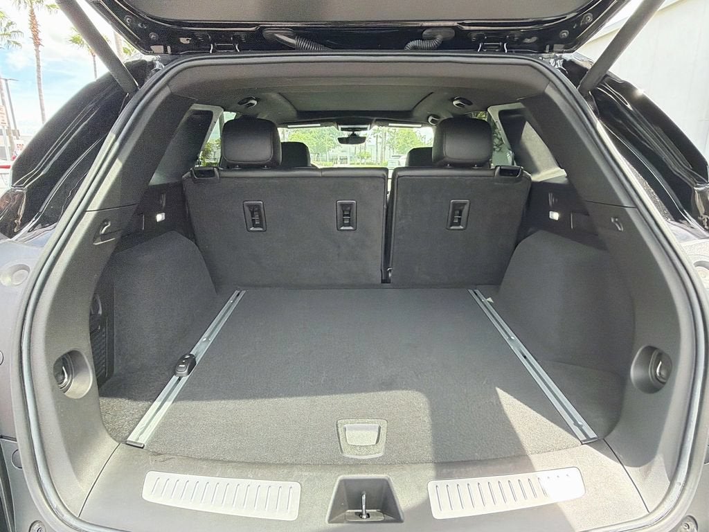 2023 Cadillac XT5 FWD Premium Luxury