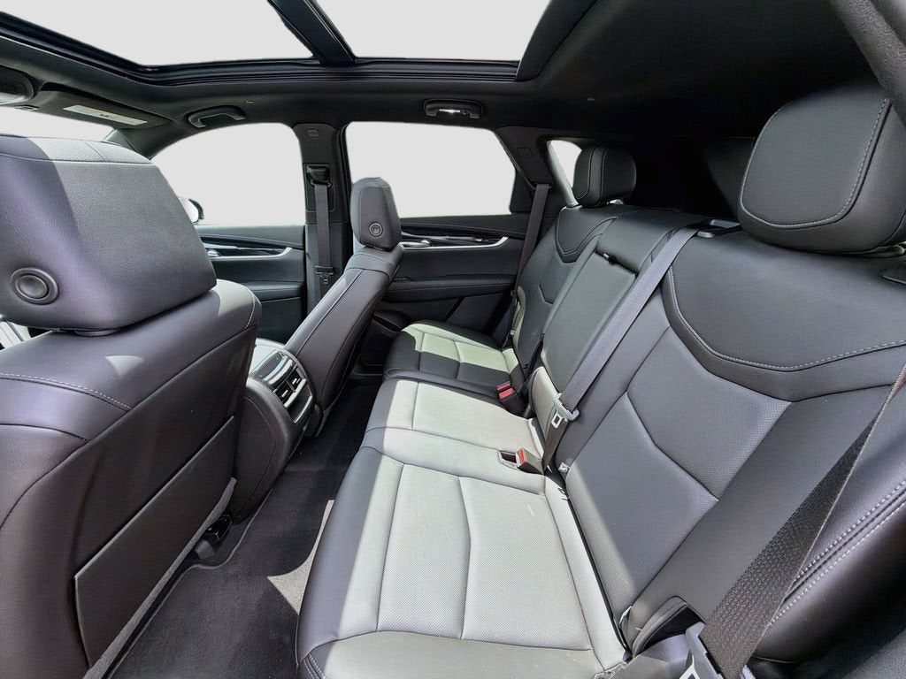 2023 Cadillac XT5 FWD Premium Luxury