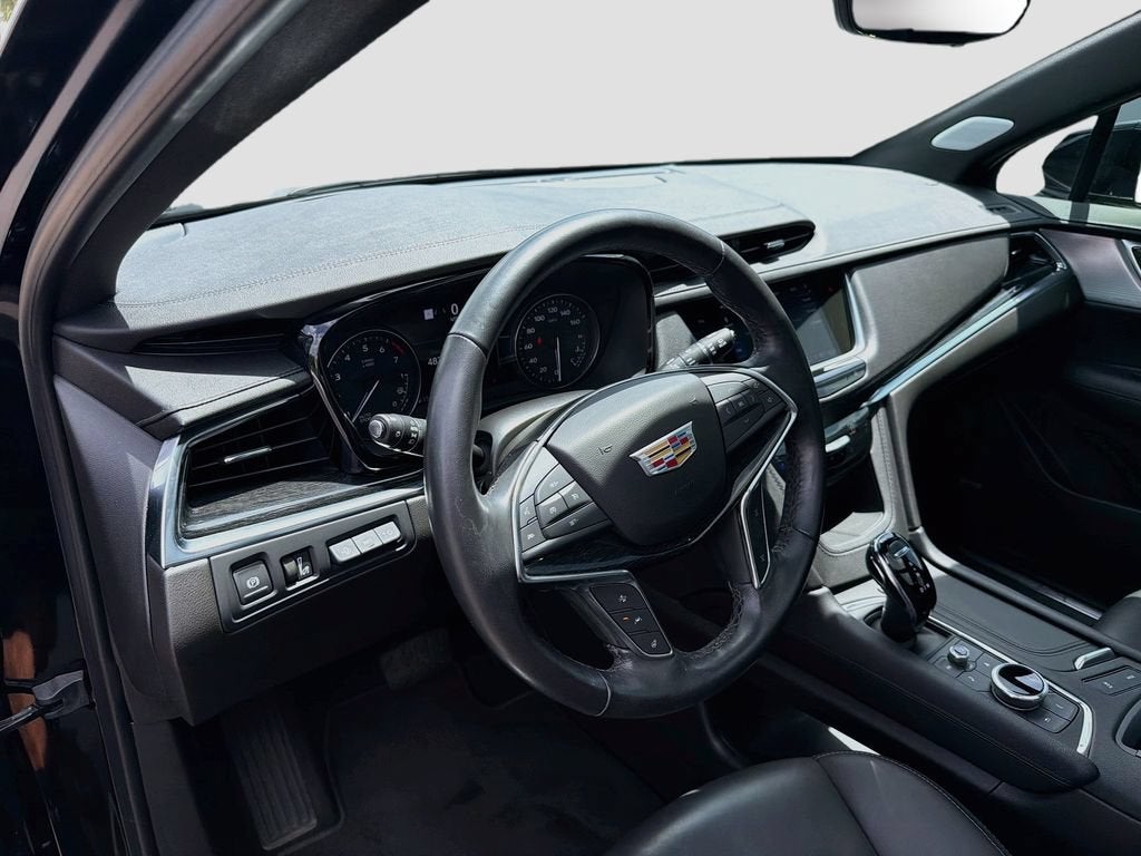 2023 Cadillac XT5 FWD Premium Luxury