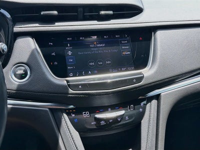2023 Cadillac XT5 FWD Premium Luxury