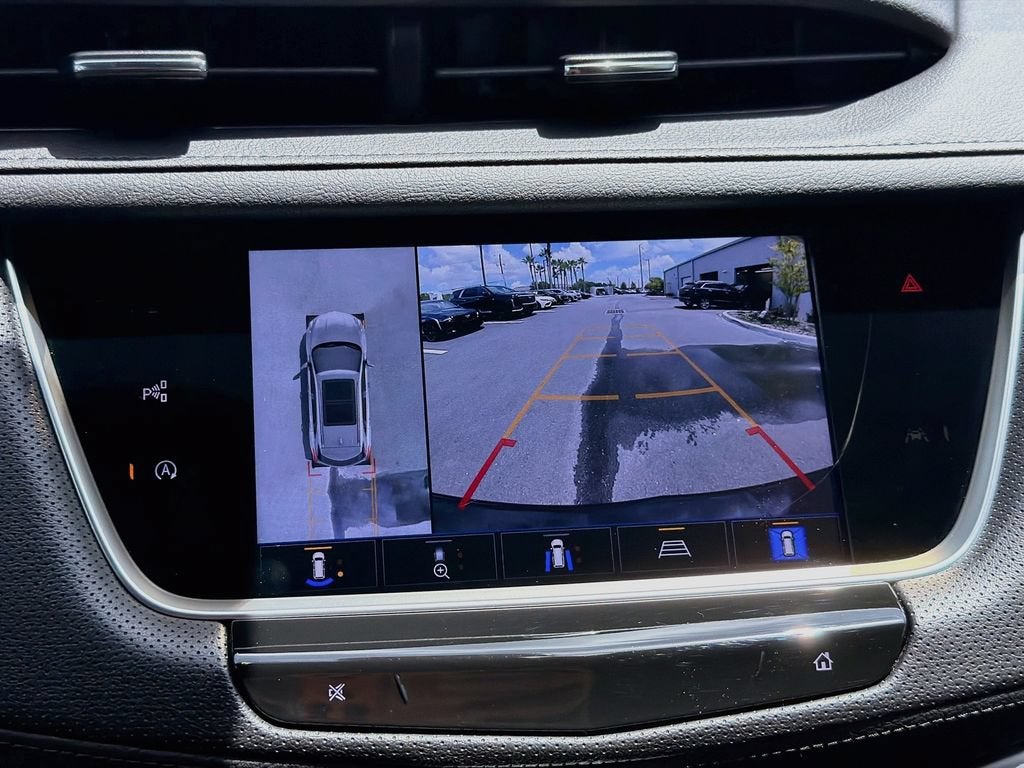 2023 Cadillac XT5 FWD Premium Luxury