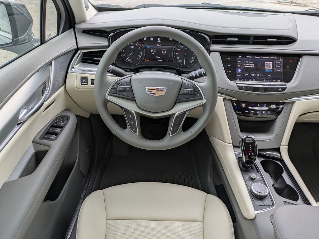 2026 Cadillac XT5 Premium Luxury