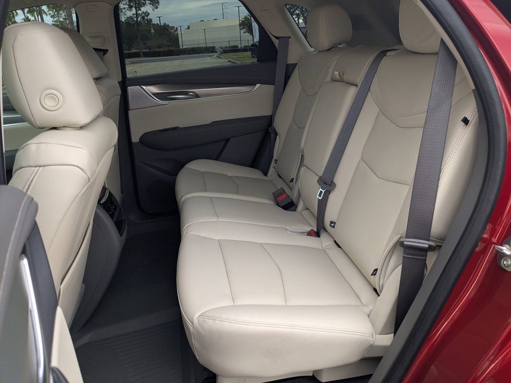 2026 Cadillac XT5 Premium Luxury