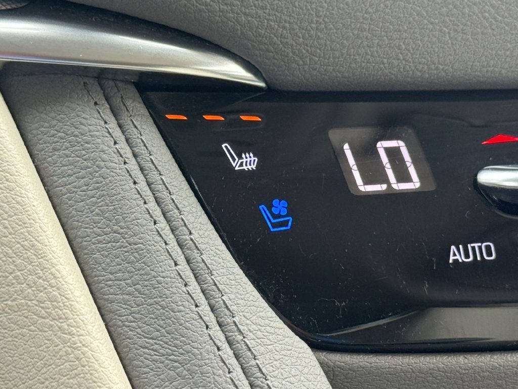 2021 Cadillac XT5 AWD Premium Luxury
