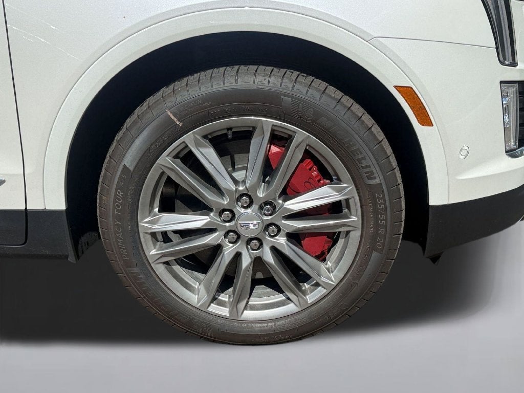 2026 Cadillac XT5 Sport
