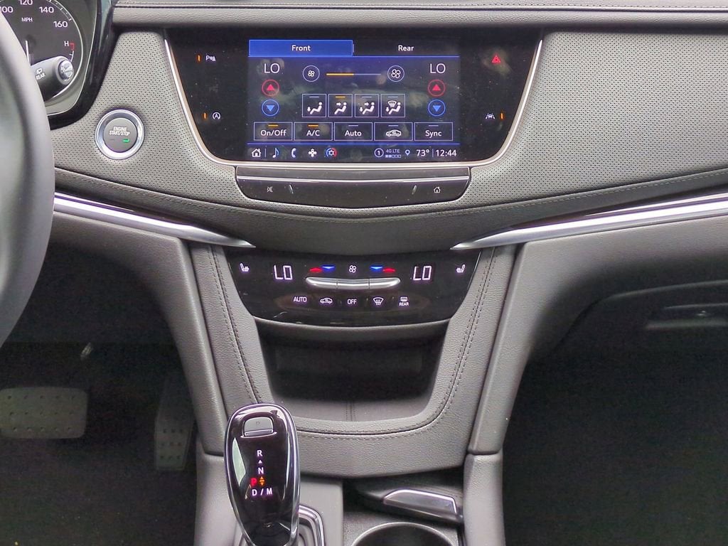 2025 Cadillac XT6 Luxury