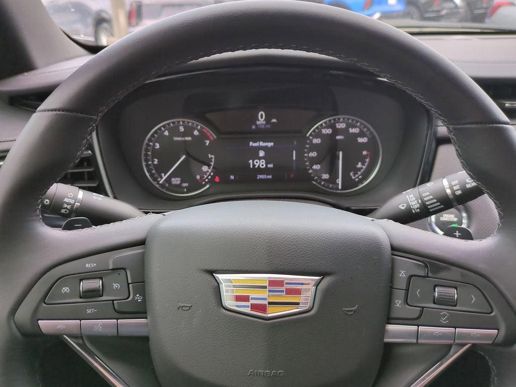 2025 Cadillac XT6 Luxury