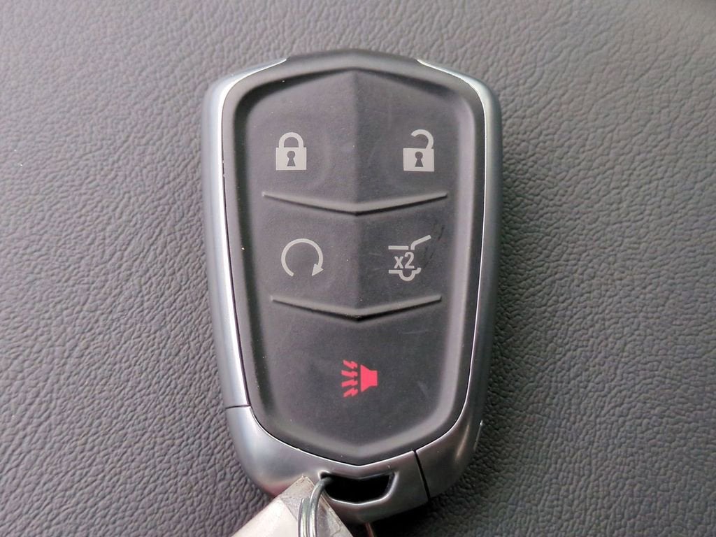 2025 Cadillac XT6 Luxury