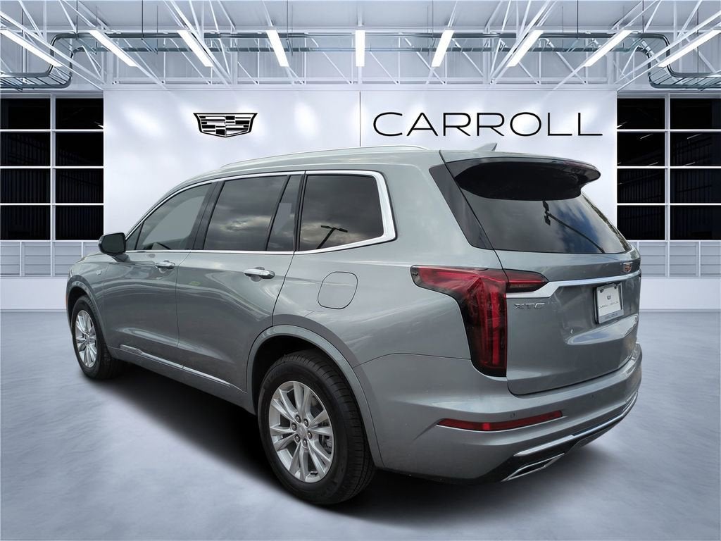 2025 Cadillac XT6 Luxury