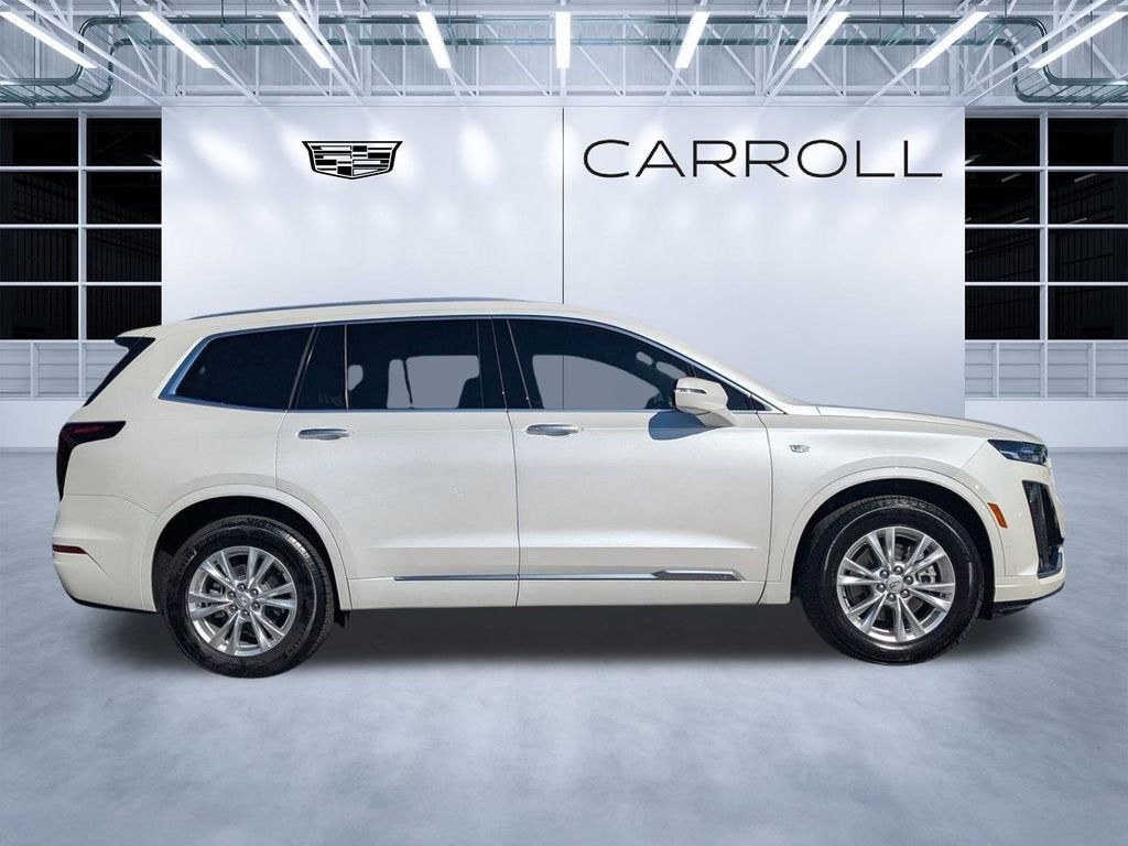 2025 Cadillac XT6 Luxury