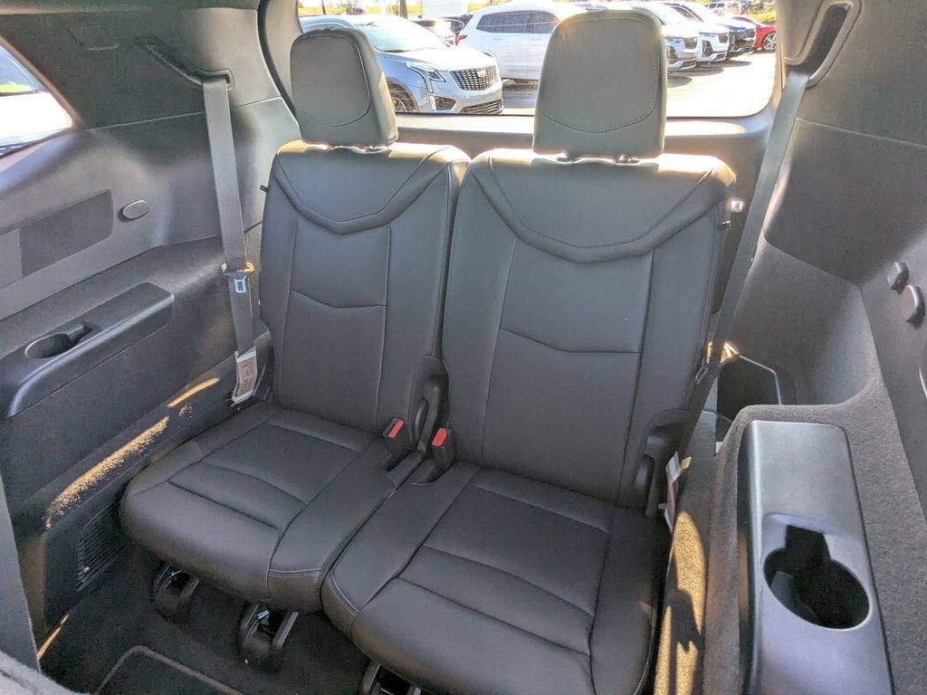 2025 Cadillac XT6 Luxury