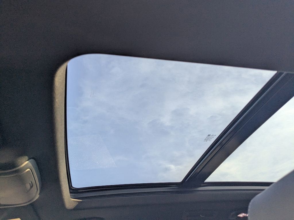 2025 Cadillac XT6 Luxury