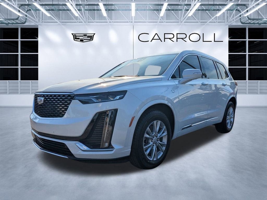 2025 Cadillac XT6 Luxury