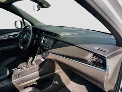 2024 Cadillac XT6 Luxury