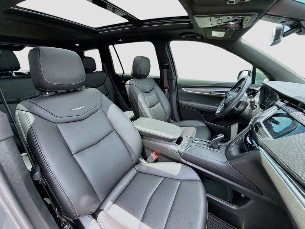 2024 Cadillac XT6 Luxury