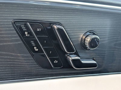 2025 Cadillac LYRIQ Luxury 1