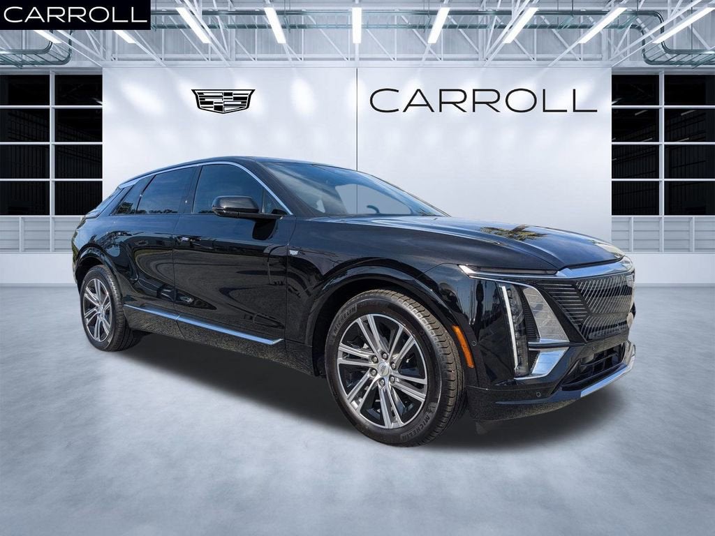 2025 Cadillac LYRIQ Luxury 1