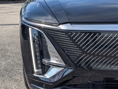 2025 Cadillac LYRIQ Luxury 1