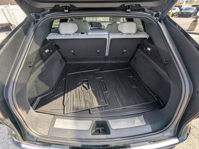 2025 Cadillac LYRIQ Luxury 1