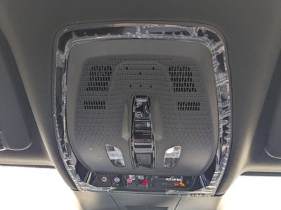 2025 Cadillac LYRIQ Luxury 1