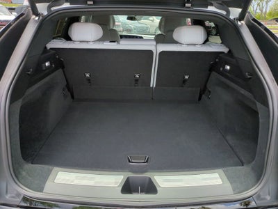 2024 Cadillac LYRIQ Luxury 1