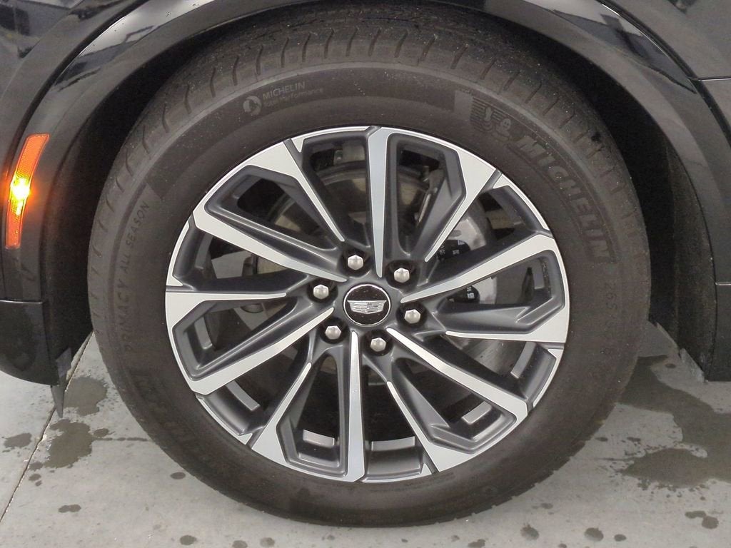 2024 Cadillac LYRIQ Sport 1