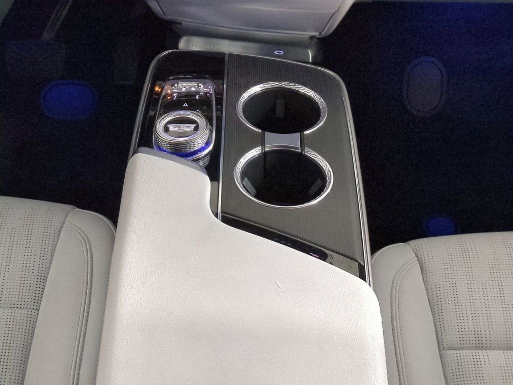 2024 Cadillac LYRIQ Sport 1