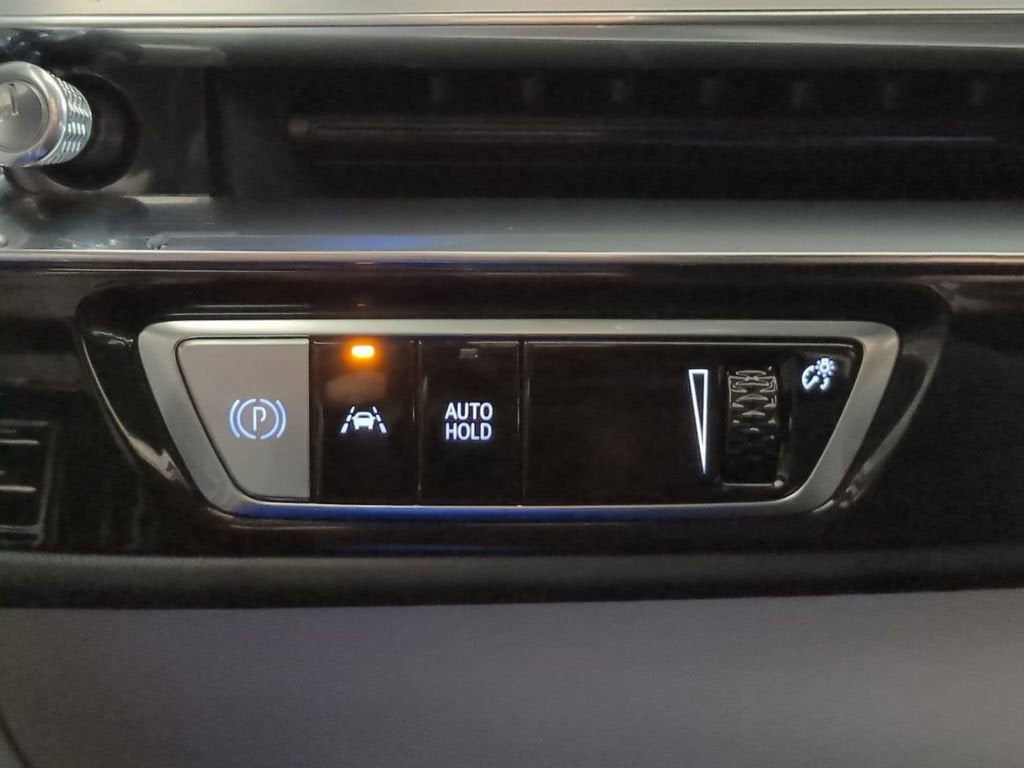 2024 Cadillac LYRIQ Sport 1