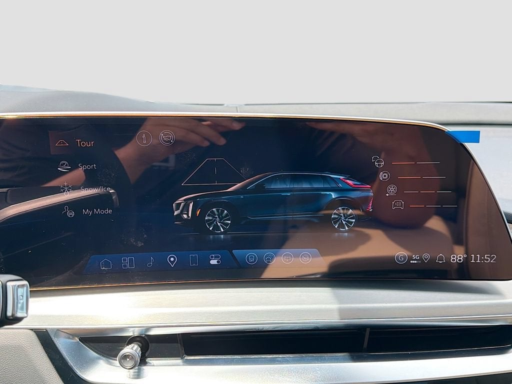 2026 Cadillac LYRIQ Signature Luxury