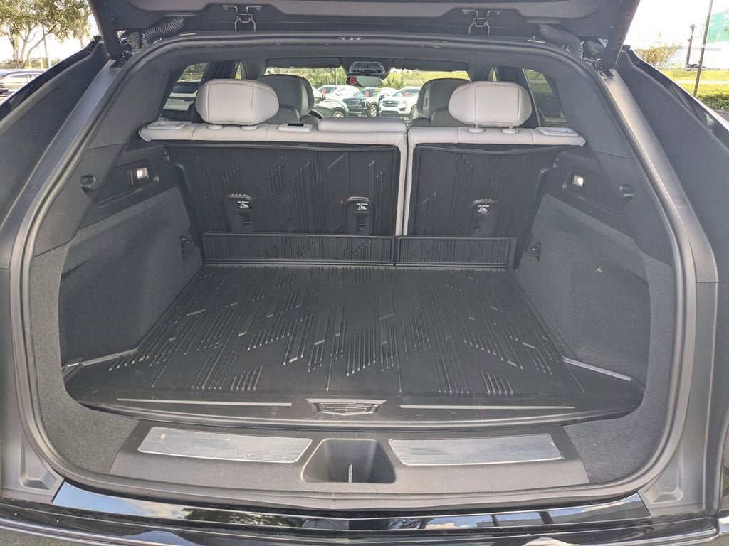 2025 Cadillac LYRIQ Sport 1