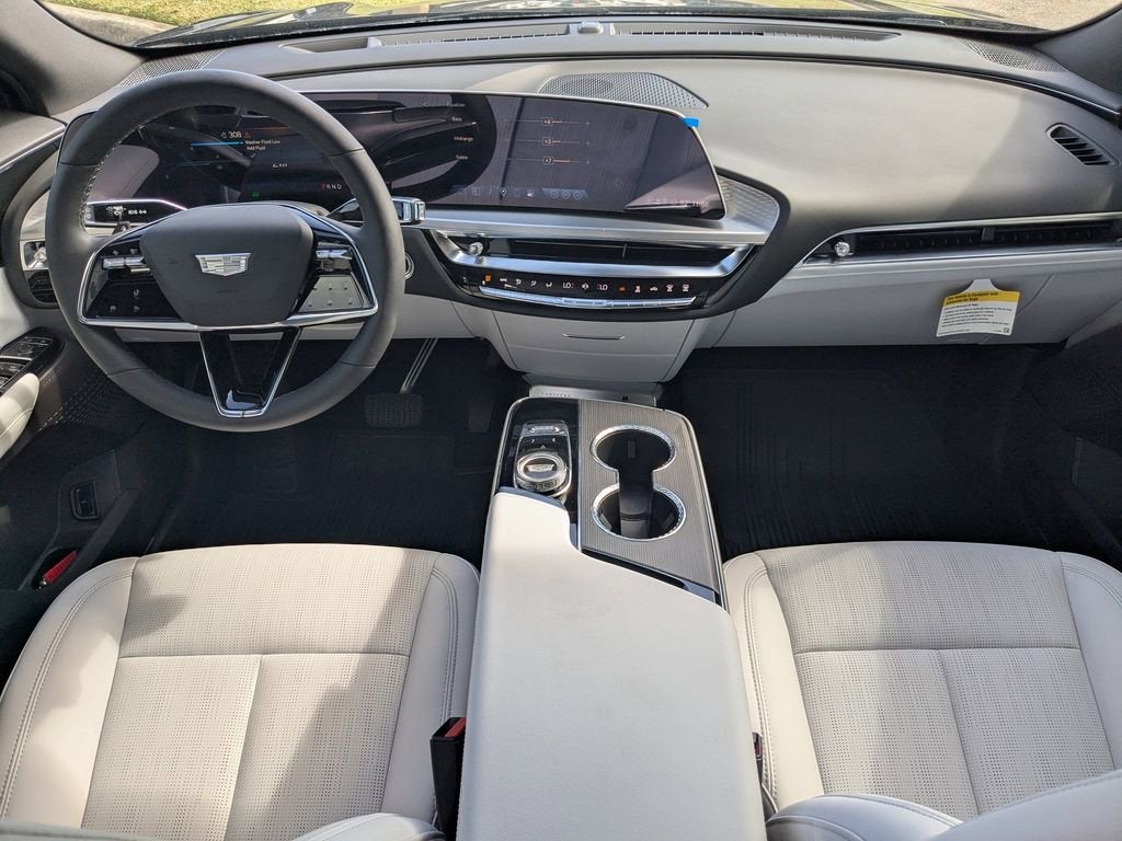 2025 Cadillac LYRIQ Sport 1