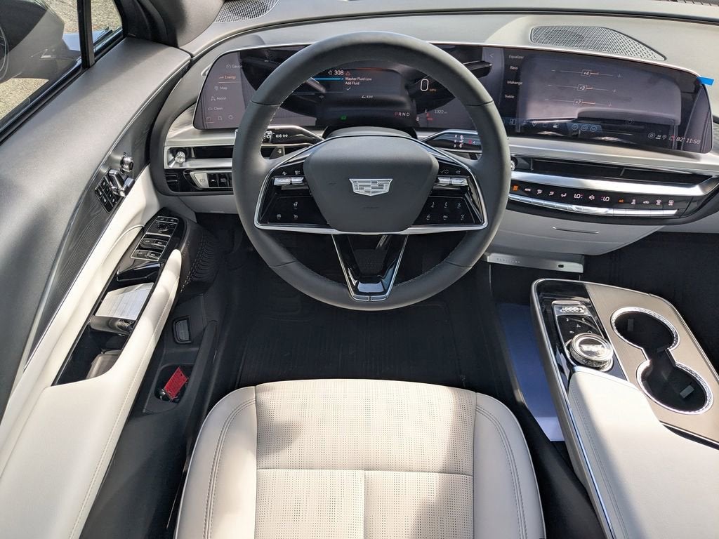 2025 Cadillac LYRIQ Sport 1