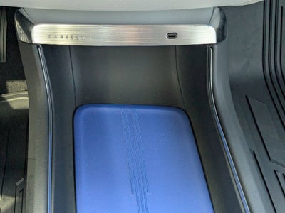 2025 Cadillac LYRIQ Sport 1