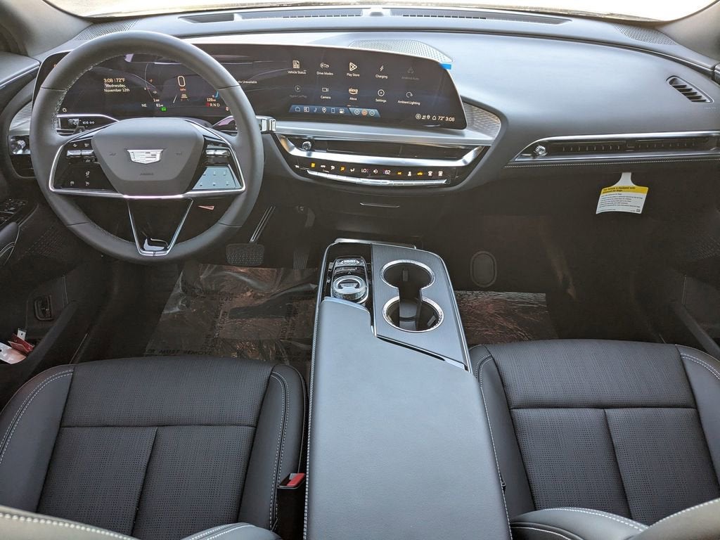 2025 Cadillac LYRIQ Sport 1