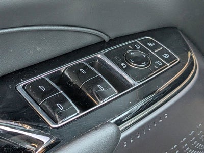 2025 Cadillac LYRIQ Sport 1